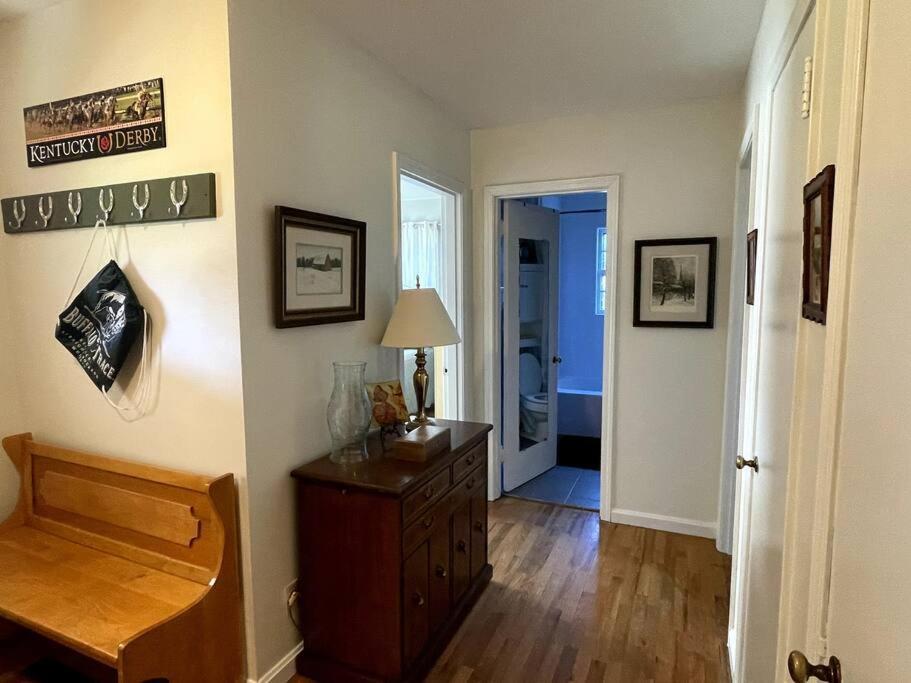 The Bourbon & Horse Country Epicenter Frankfort Exterior foto