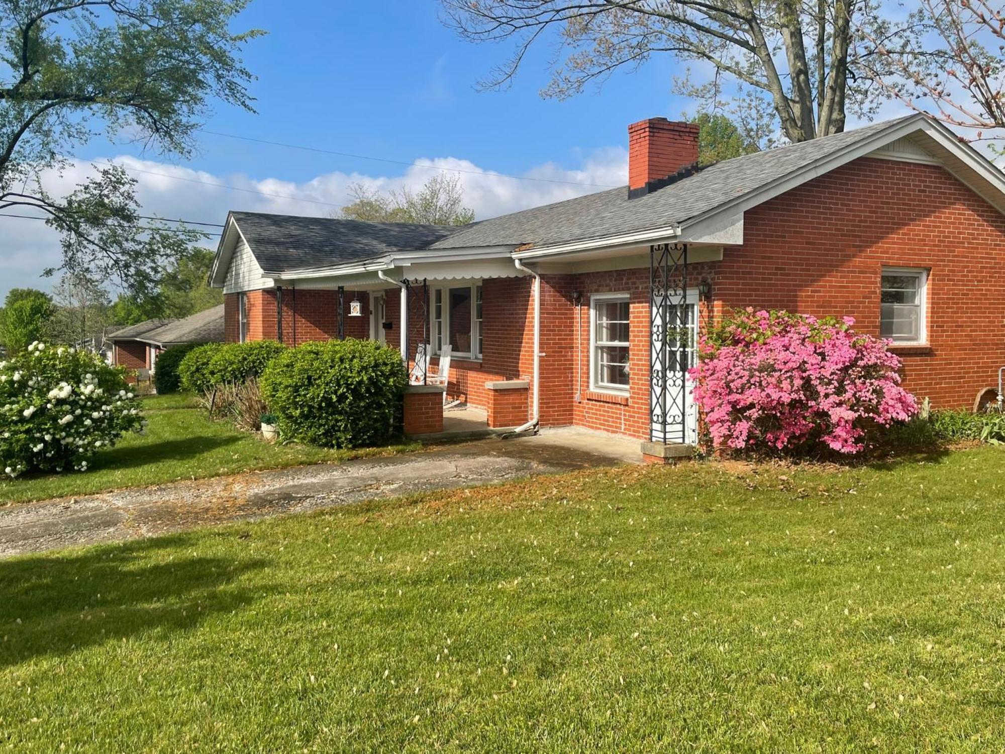 The Bourbon & Horse Country Epicenter Frankfort Exterior foto